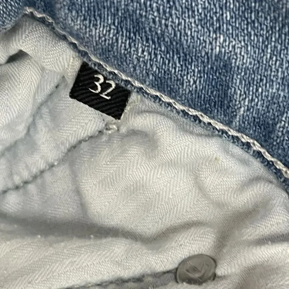 7 for all Mankind, High Waist Cropped Straight leg jeans, size 32. light blue